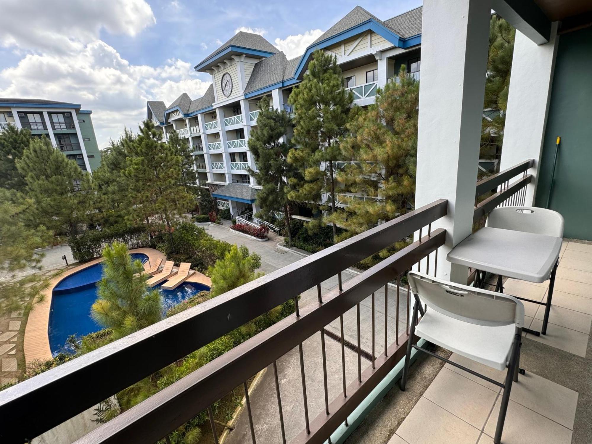Cozyvilla At Pine Suites Tagaytay 2Br Or Studio With Free Parking 2Br In Basement Parking And Studio In Offsite Parking Tagaytay City Exterior photo