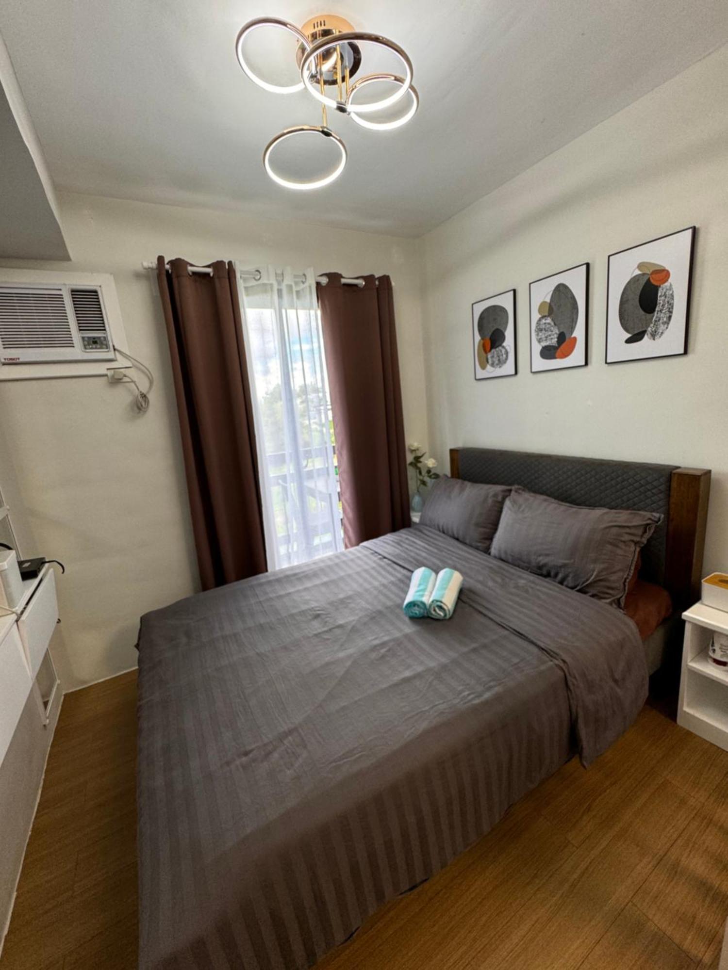 Cozyvilla At Pine Suites Tagaytay 2Br Or Studio With Free Parking 2Br In Basement Parking And Studio In Offsite Parking Tagaytay City Exterior photo